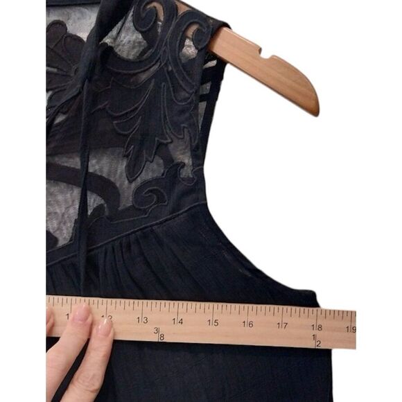 Free People Top Womens XS Black Sleeveless Embroidery Coquette Floral Flowy Boho - Picture 8 of 10